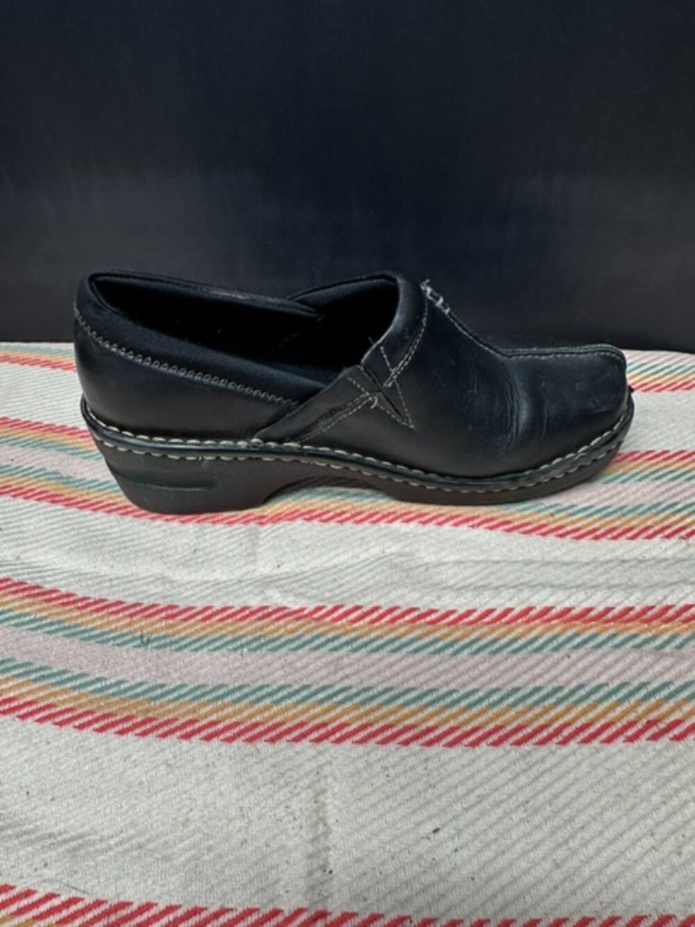 Eastland Kelsey Clogs Woman's Size 8.5 - Picture 2 of 12